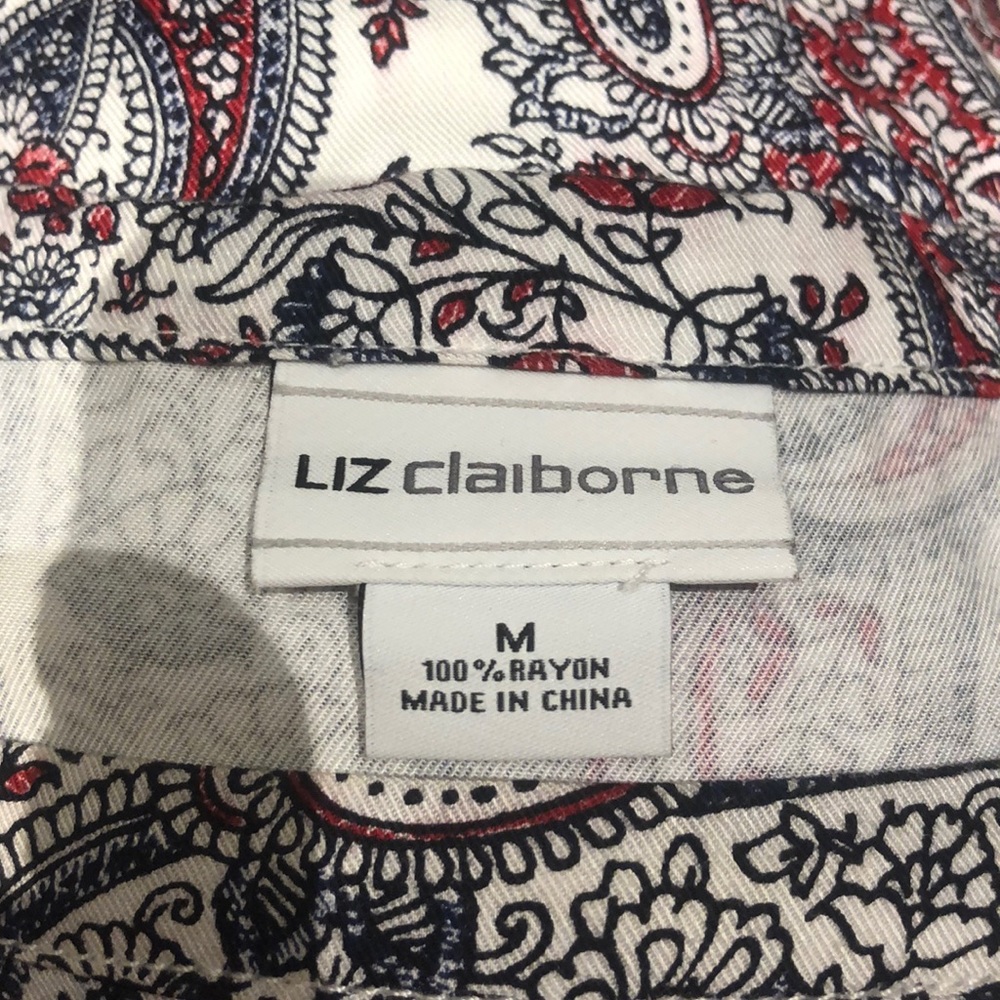 Liz Claiborne paisley top size M